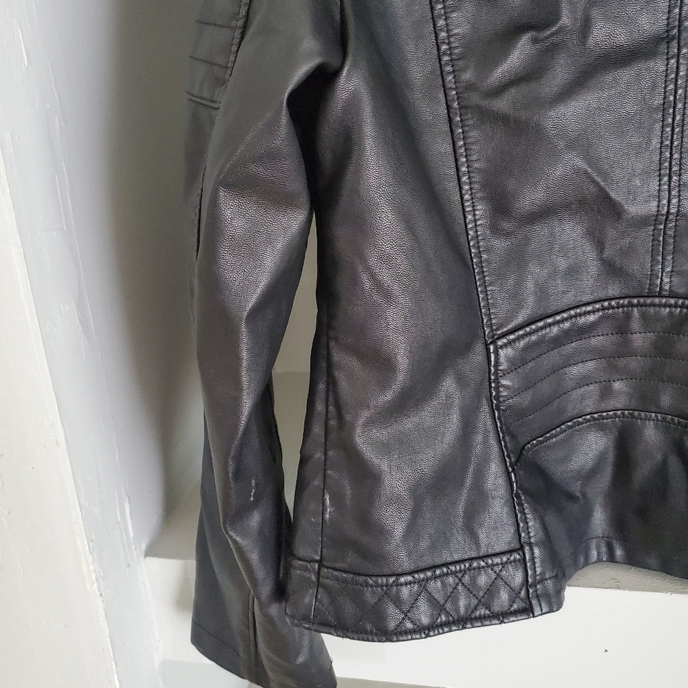 Jacket - Picture 4 of 5